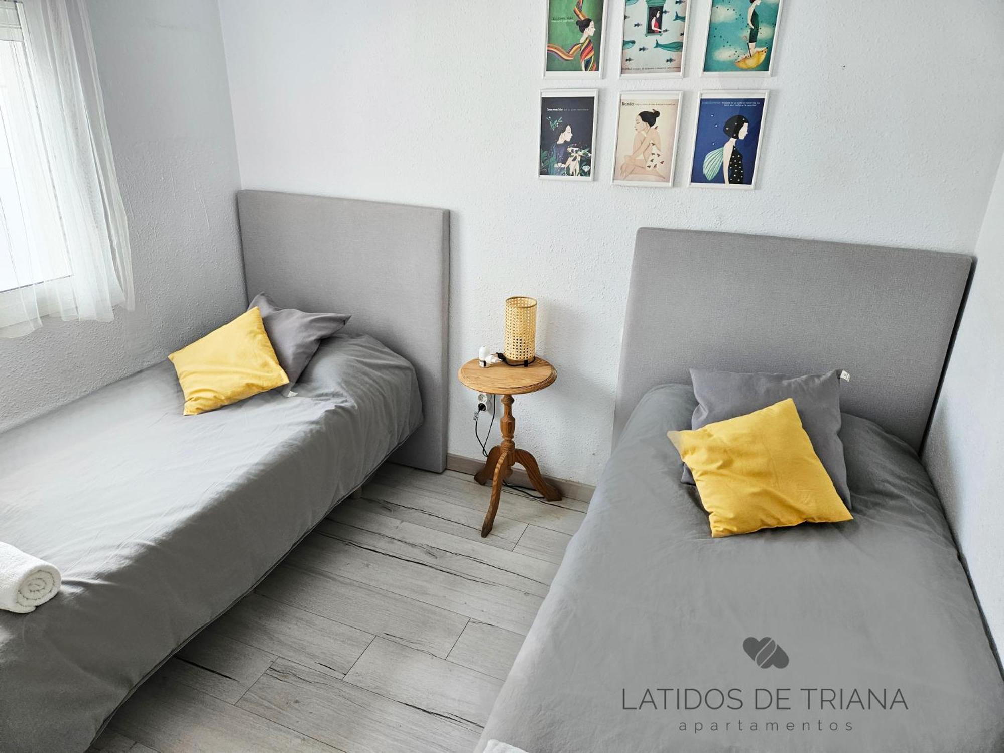 Latidos De Triana - Apartamento En Triana Totalmente Equipado เซบีญา ภายนอก รูปภาพ